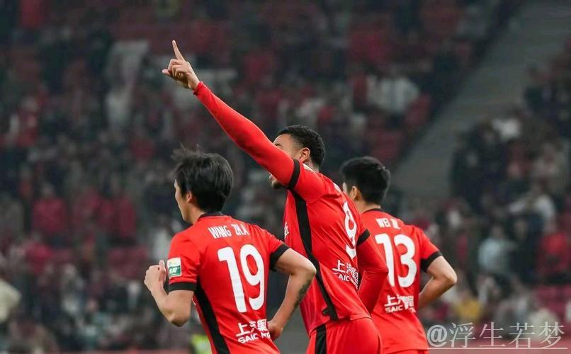 中超-李圣龙救主王燊超失误 海港2-1力克梅州客家 中超-李圣龙救主王燊超失误 海港2-1力克梅州客家